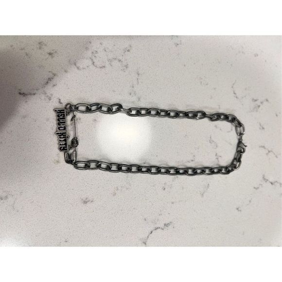 San Rio Hello Kitty Silver-Tone Dark Chain Choker Safety Pin Charm Necklace - Picture 4 of 5